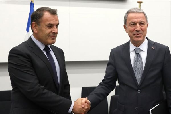 Bakan Akar, Yunan mevkidaşı Panagiotopoulos ile telefonda görüştü