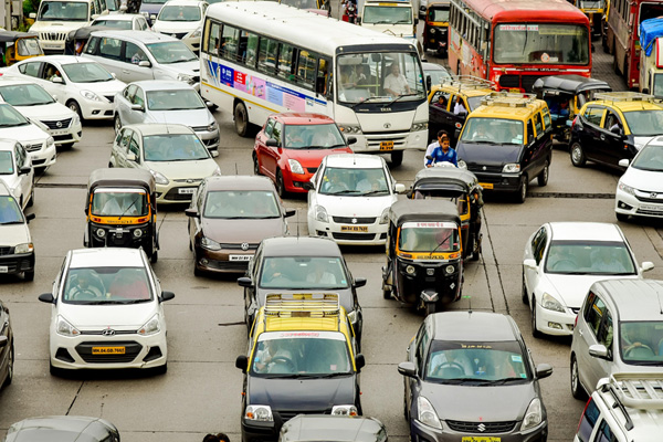 Hindistan'da trafikte ses kirliliğine karşı yeni önlem