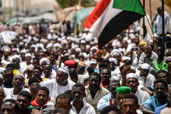 'İsrail ile normalleşme' krizi Sudan'da istifa getirdi