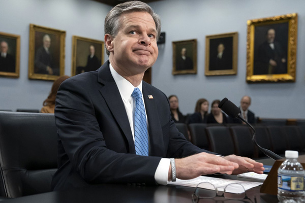 FBI Direktörü: Bizim için en büyük tehdit Çin