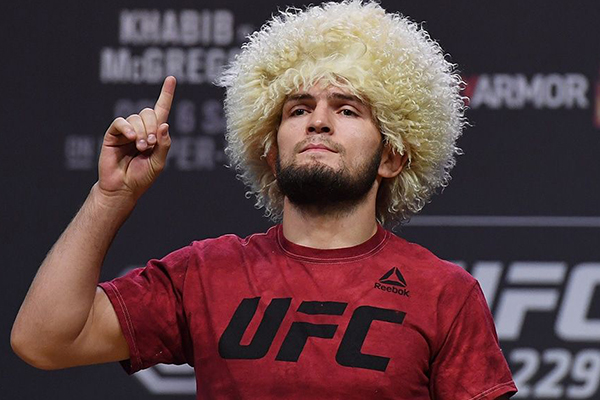 Nurmagomedov: Ben rol model değilim; rol modelimiz Allah’ın elçisi Hz. Muhammed