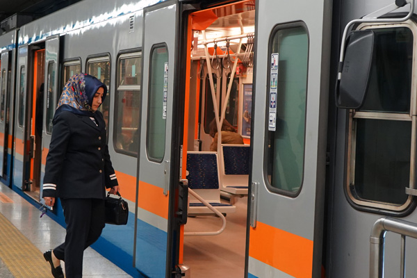 İstanbul'da ulaşıma yüzde 35 zam kararı