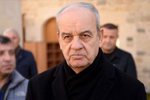 AK Parti milletvekillerinden Başbuğ ve Çiçek hakkında suç duyurusu