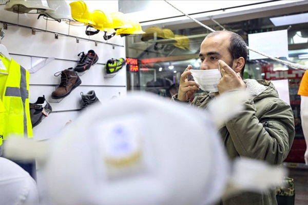 Artan maske talebi sağlık çalışanlarına zarar verebilir