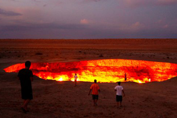‘Cehennem çukuru’ 50 yıldır yanıyor