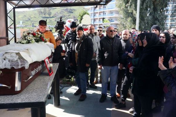 Uçak kazasında hayatını kaybeden Songül Bozkurt'un cenazesi defnedildi