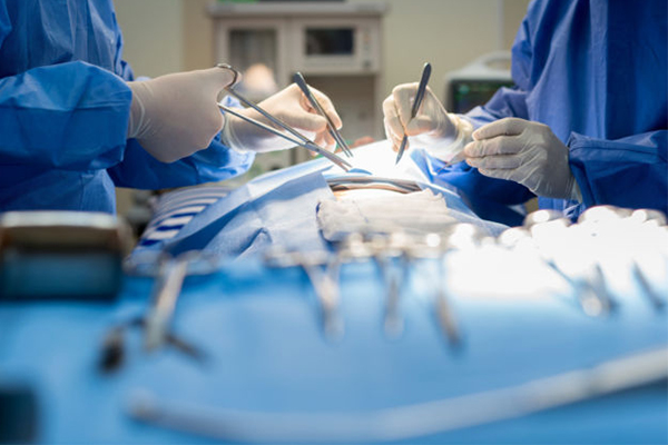 Dünyada ilk kez laboratuvarda üretilen kalp hücreleri, bir hastaya nakledildi