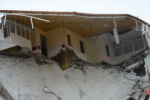 Malatya'da evi hasar gören veya yıkılanlara nakdi yardım ödemesi yapıldı