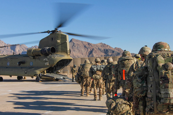 Afganistan'da ABD'li ve Afgan askerler öldürüldü