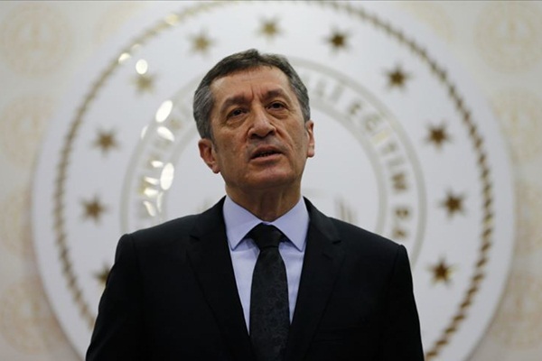 Ziya Selçuk: Herkes üniversiteli olmak zorunda değil