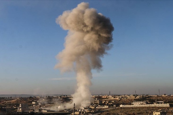 Esed rejimi ve Rusya'nın İdlib'e saldırılarında 17 sivil öldü