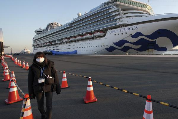 Japonya'da karantinadaki gemide koronavirüs vakası arttı