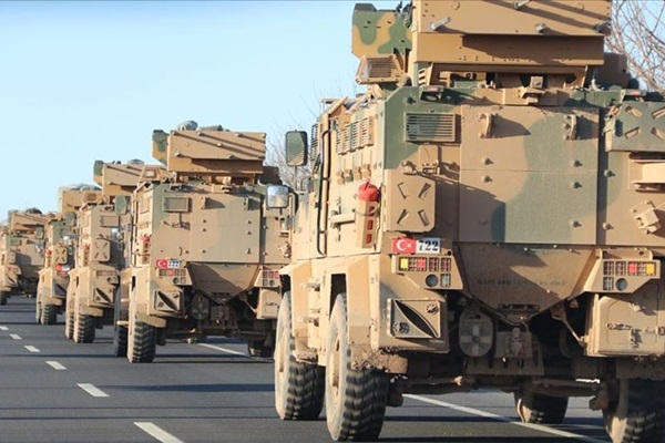 Barış Pınarı Harekatı bölgesinden Hatay sınırına askeri sevkiyat