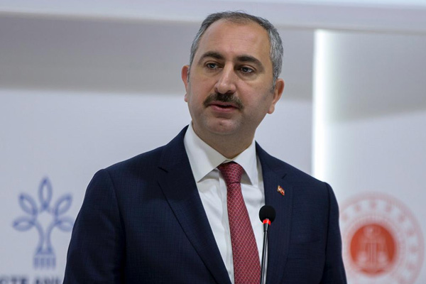 Bakan Gül’den ''Kadir Şeker'' açıklaması