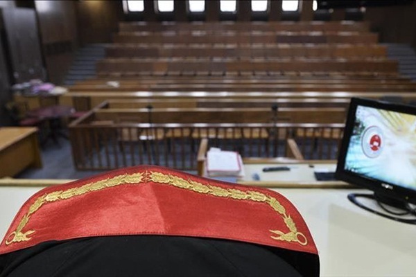 FETÖ'den yargılanan Faruk Güllü’ye hapis cezası