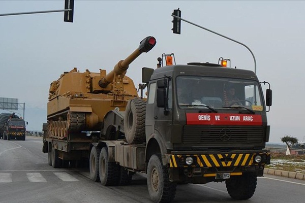 Suriye sınırına askeri sevkiyat