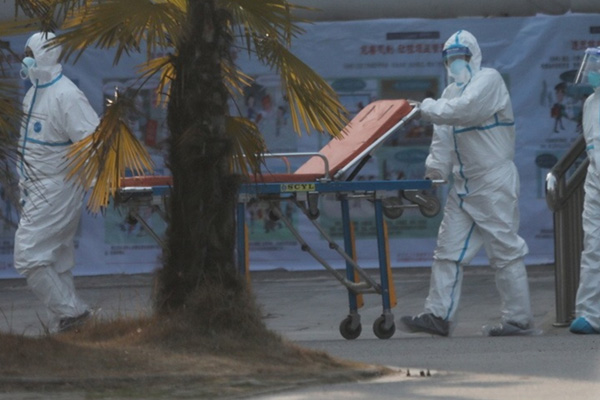 Koronavirüs 1 günde 143 can aldı: Ölü sayısı 1524'e yükseldi