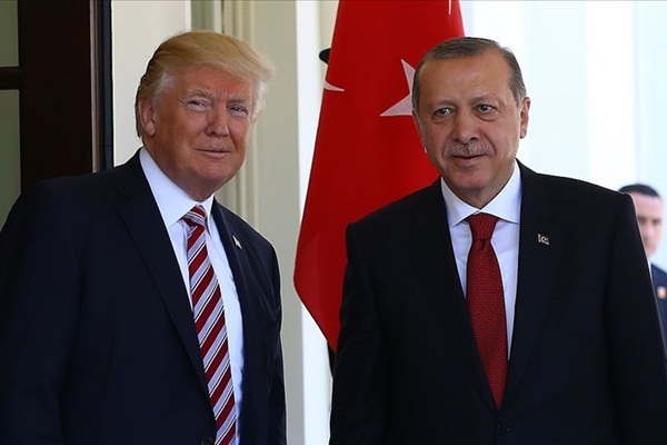 Erdoğan, Trump ile görüştü