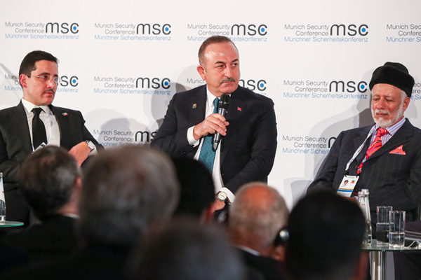 Çavuşoğlu: Bölgemizdeki sorunlar yapay