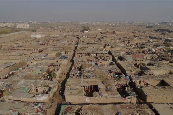 Pakistan 40 yıldır Afgan mültecilere ev sahipliği yapıyor