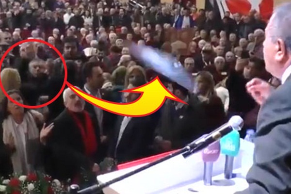 CHP kongresinde kavga