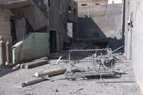 Rus savaş uçakları Halep kırsalında 2 hastaneyi vurdu