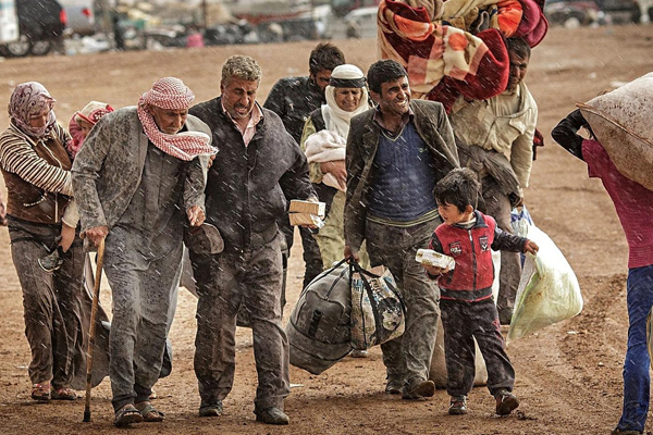 148 bin sivil daha Türkiye sınırına göç etti