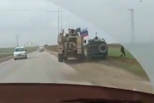 ABD zırhlısı, Rus zırhlısını yoldan itti