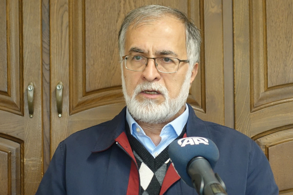 İranlı reformist siyasetçi: Muhafazakar ve reformistlerin hikayesi sona erdi, halk değişim istiyor