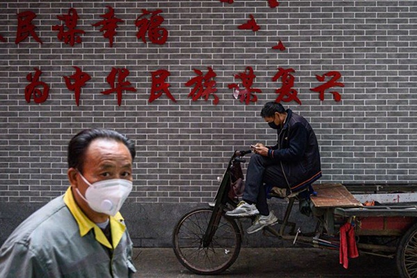 Yeni tip koronavirüsün kalıcı olabileceği uyarısı