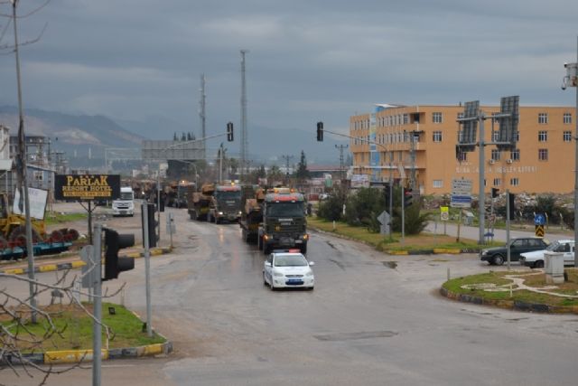 Sınıra obüs takviyesi