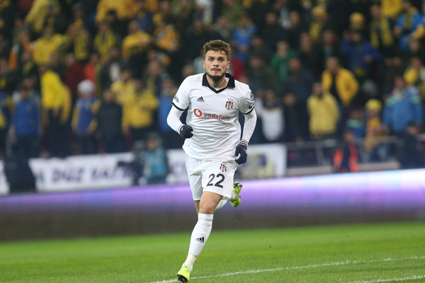 Beşiktaş'tan koronavirüs iddialarına yanıt