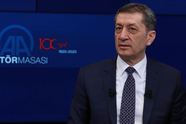 Liselerde sınıf geçmeyle ilgili yeni yönetmelik yolda