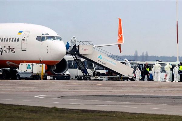 Ukrayna'da, Vuhan'daki Ukraynalıların ülkeye getirilişi protesto edildi