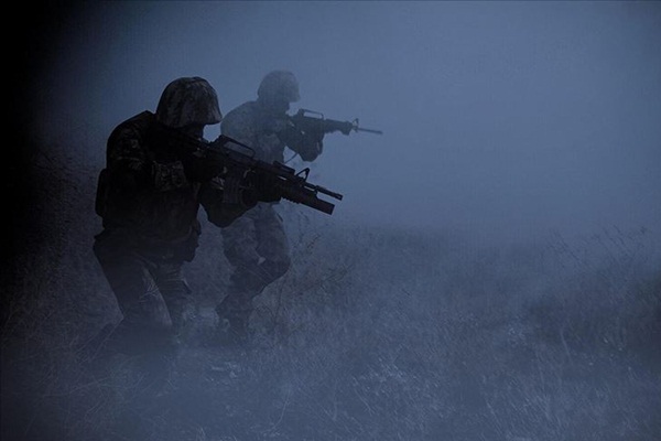 Tel Rıfat'ta toplantı halinde olan ikisi sözde yönetici 6 terörist etkisiz hale getirildi