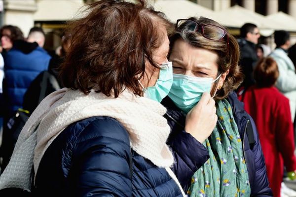 Almanya'da Kovid-19 tespit edilen kişi sayısı 17'ye yükseldi