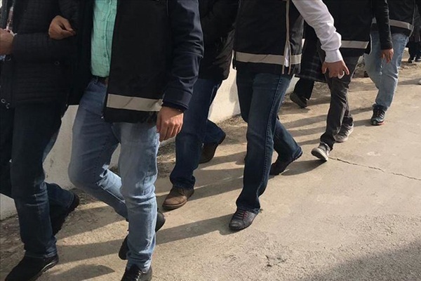 PKK adına eylem hazırlığında olduğu belirlenen 10 şüpheli yakalandı