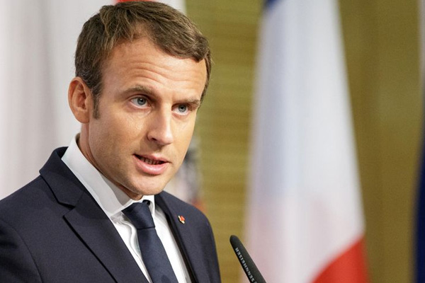 Macron'dan Esed rejimine tepki