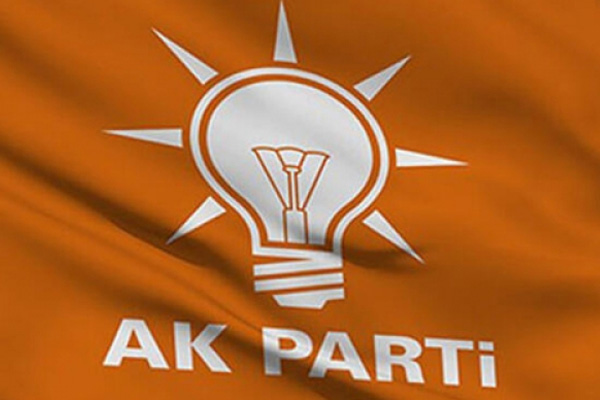 AK Parti'nin ilçe kongreleri ertelendi