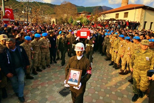 İdlib şehidi son yolculuğuna uğurlandı