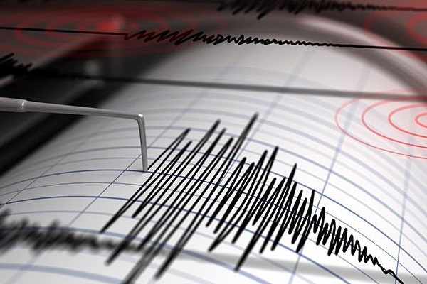 Antalya'da deprem
