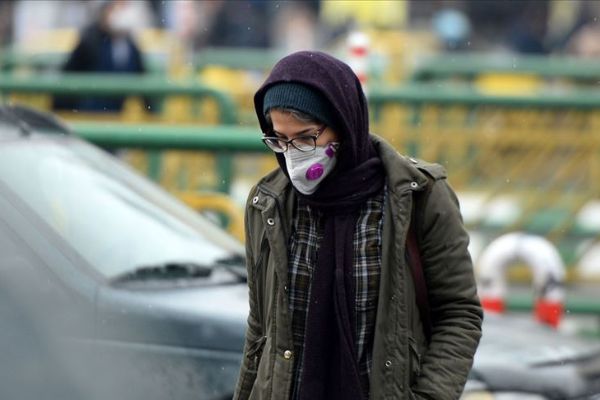 İran'da koronavirüs nedeniyle 9 kişi daha öldü