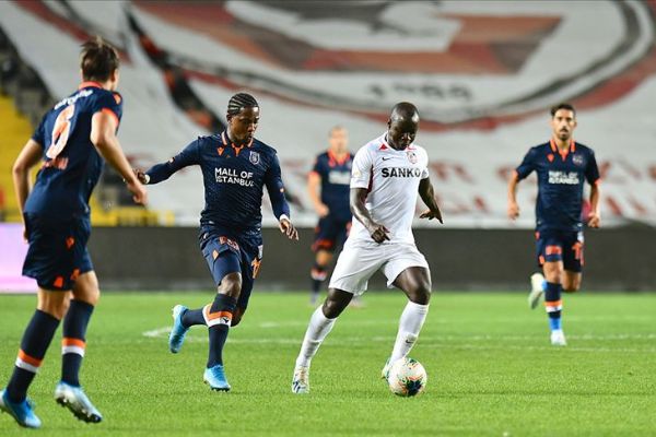 Medipol Başakşehir liderlik için Gaziantep FK karşısında