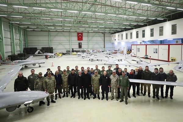 Bakan Mustafa Varank, uzman mühendisleri 'sıcak bölge'ye taşıdı