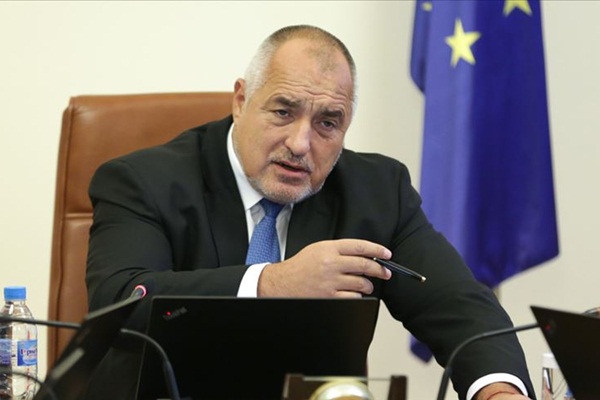 Borisov: Yunanistan'ın göçmen tavrını soğukkanlılıkla izlememiz mümkün değil