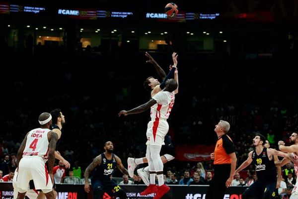 Fenerbahçe Beko, Avrupa'daki 536. maçında Kızılyıldız mts'yi ağırlayacak