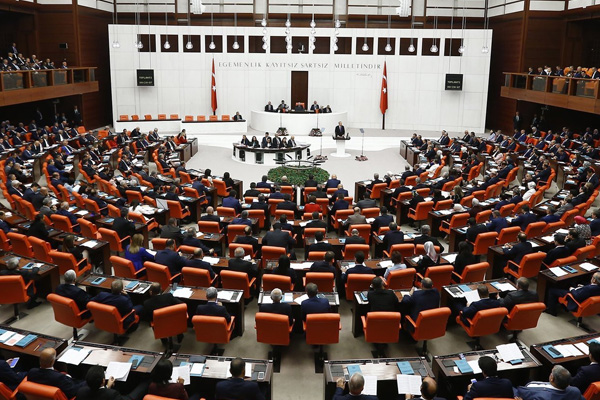 Meclis İdlib için kapalı oturumla toplandı