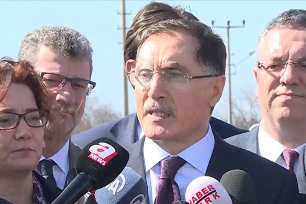 Cumhurbaşkanı Başdanışmanı'ndan Yunan gazeteciye sert cevap