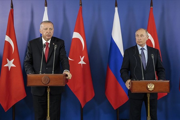 Erdoğan ve Putin yarın Moskova'da görüşecek