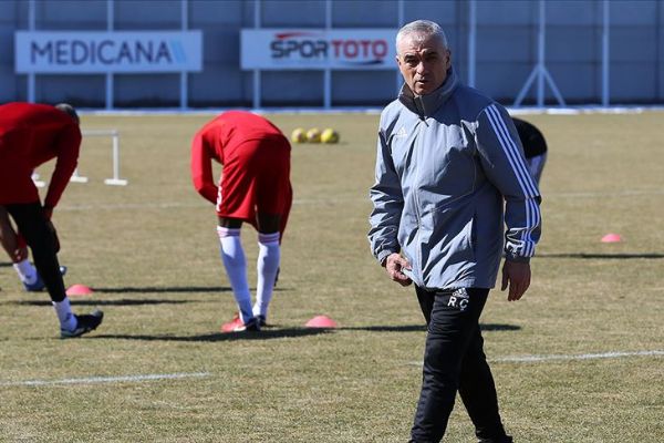 Rıza Çalımbay'dan Mert Hakan ve Emre Kılınç açıklaması